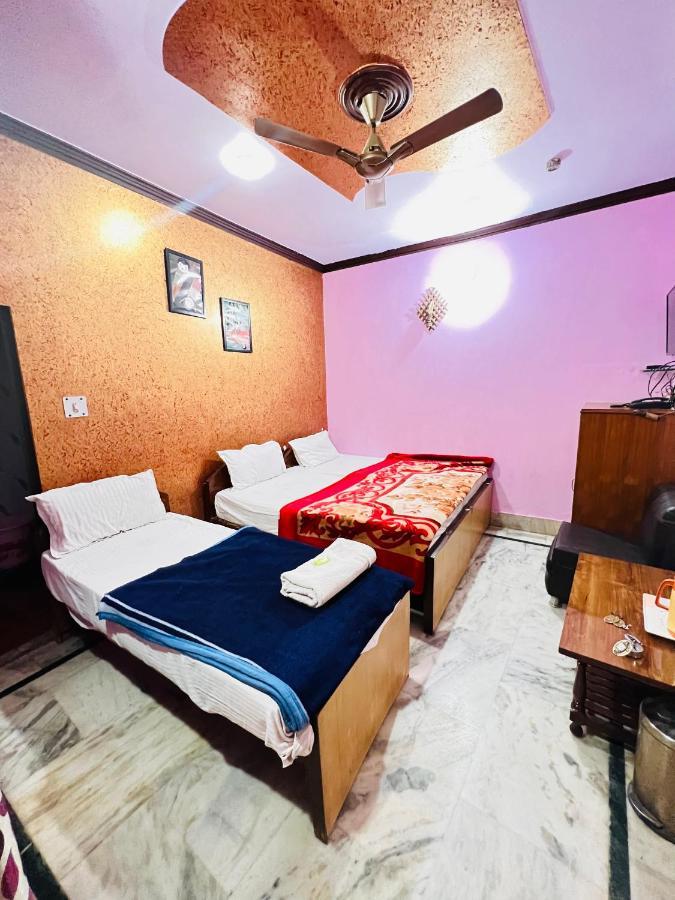 Hotel Rashmi Agra  Extérieur photo