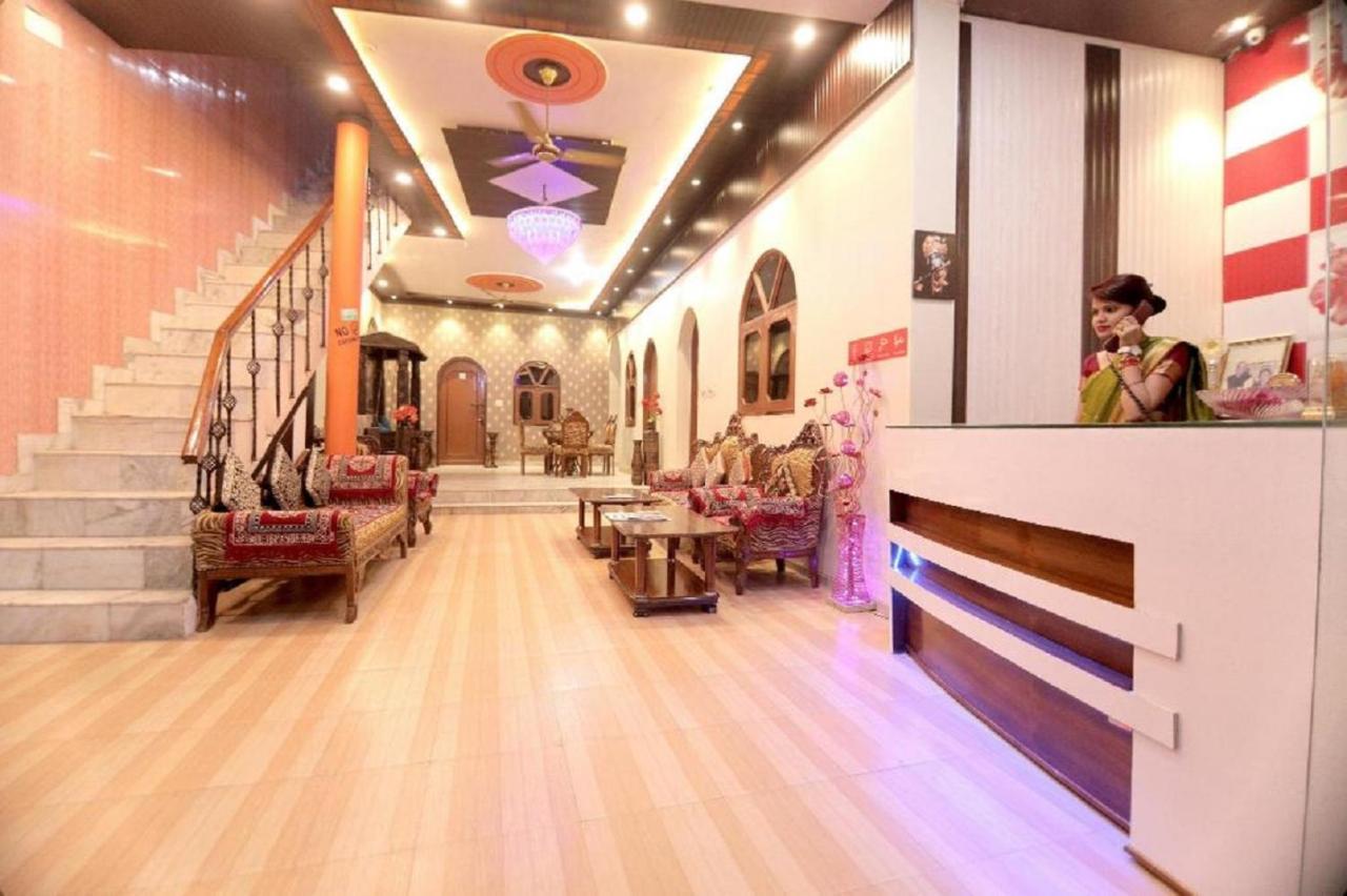 Hotel Rashmi Agra  Extérieur photo